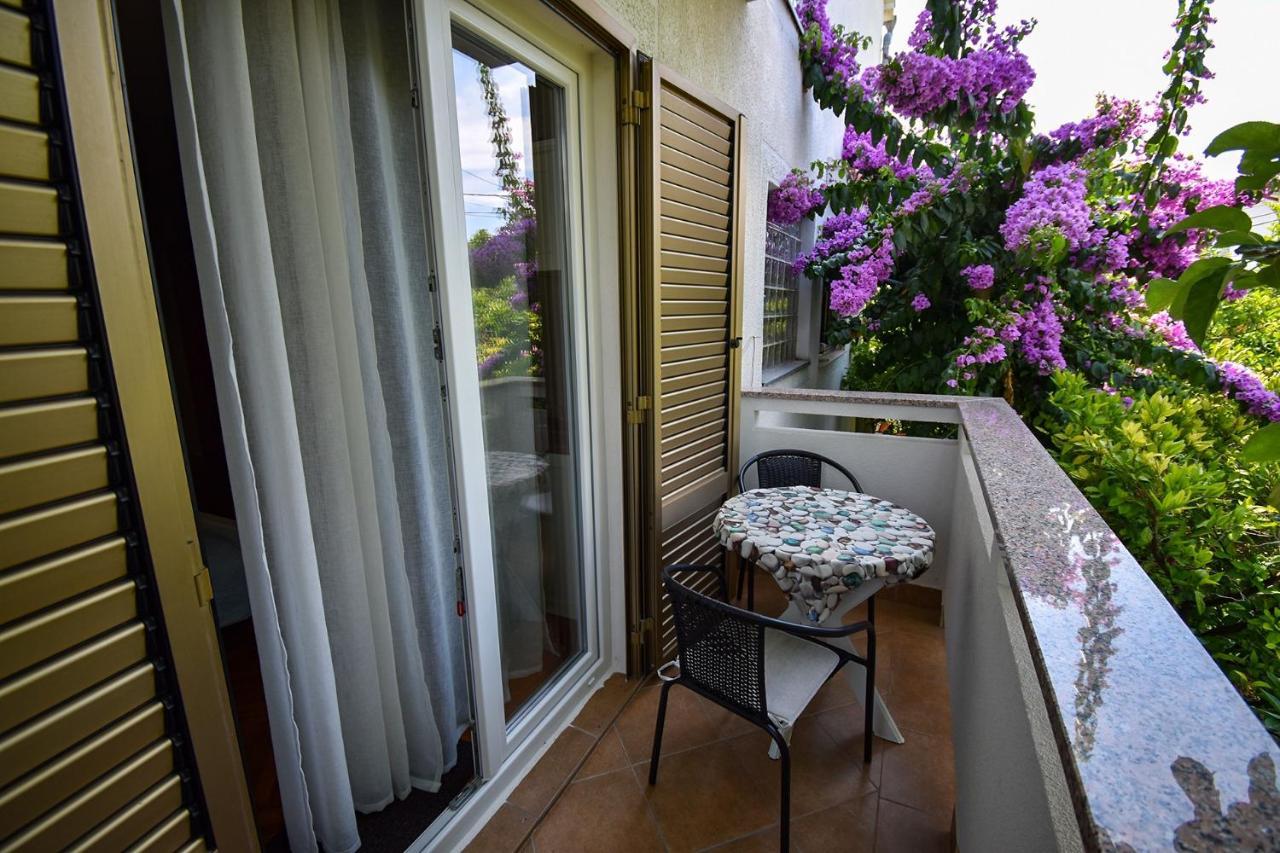 Apartments And Rooms Frane - With Garden Palit Esterno foto